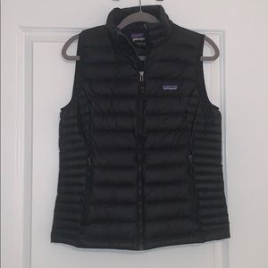 Patagonia women’s down sweater vest